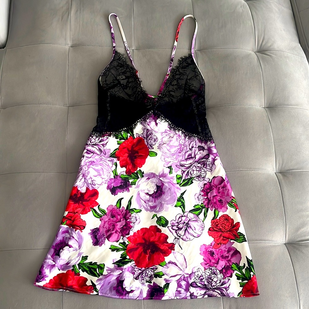 VICTORIA SECRET Slip dress 🌺